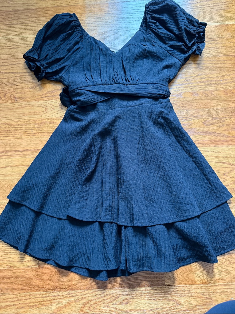 Katie J NYC Black Textured Tiered Puff Sleeve Dress